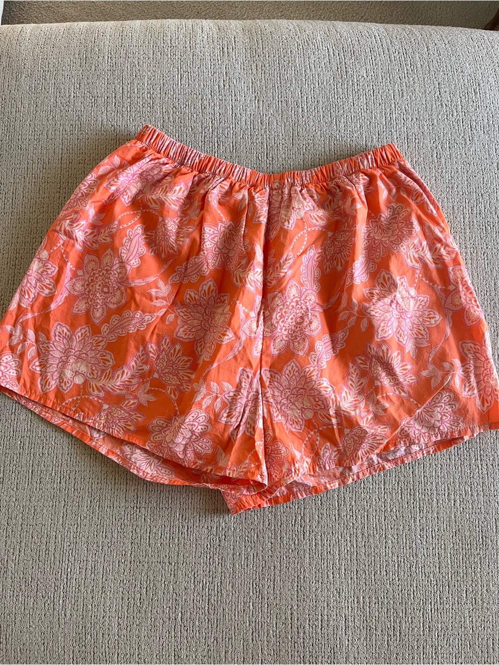 Impeccable Pig size Med Women's Orange Floral Elastic Waist Shorts